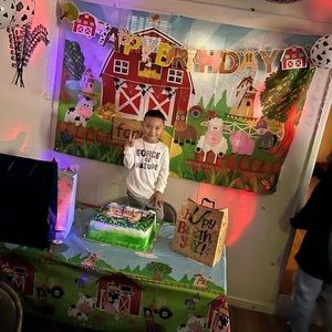 Meet your Posher, Gerardo